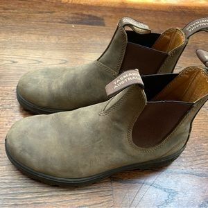 Women’s #585 Blundstones